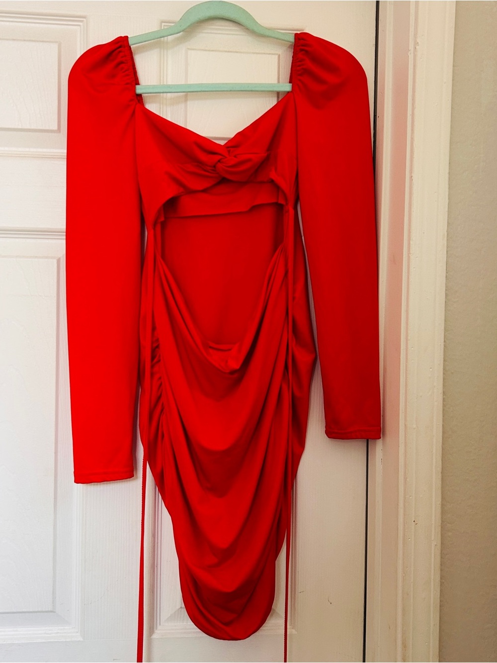 Skirt Subcategory Identification